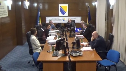 Članica CIK-a traži pomoć: Meta mi je na čelu, bojim se za život djeteta