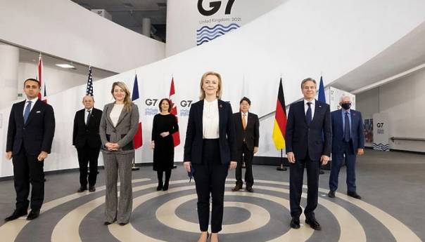 Članice G7 upozorile Rusiju na teške posljedice ako napadne Ukrajinu