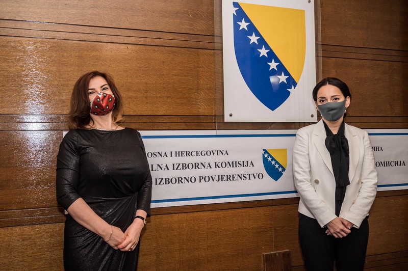 Članovi CIK-a moraju biti zaštićeni od neprimjerenih pritisaka