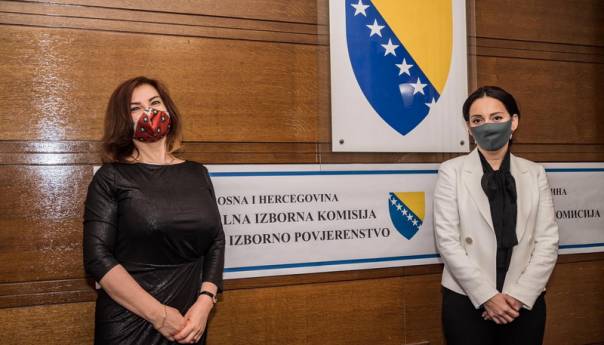 Članovi CIK-a moraju biti zaštićeni od neprimjerenih pritisaka