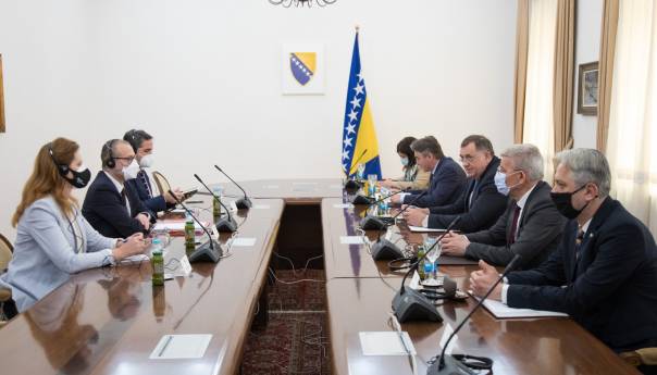 Članovi Predsjedništva BiH primili šefa WHO-a za Evropu, razgovarano i o nabavci vakcina