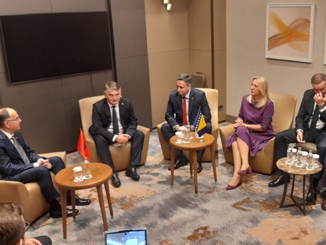 Članovi Predsjedništva BiH sa predsjednikom Albanije, Cvijanović i sa Vučićem
