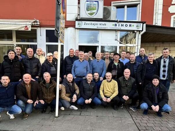 Članovi udruženja 'Bihor' iz Luksemburga donirali 5.400 eura za porodice stradale u poplavama