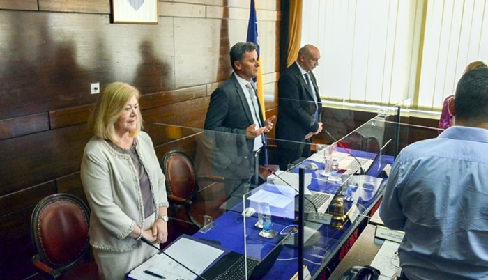 Članovi Vlade FBiH odali počast Salki Bukvareviću