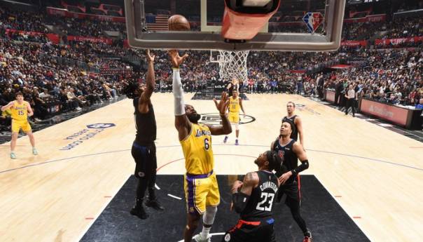 Clippersi nanijeli novi poraz Lakersima