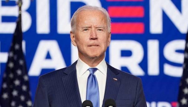 CNN: Biden će večerašnjim govorom krenuti u ujedinjenje zemlje