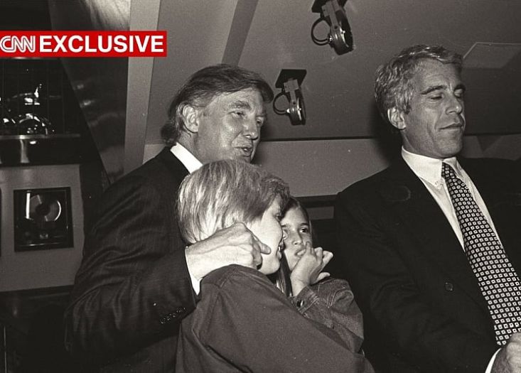 CNN objavio neviđene fotografije: Trump u društvu pedofila Epsteina