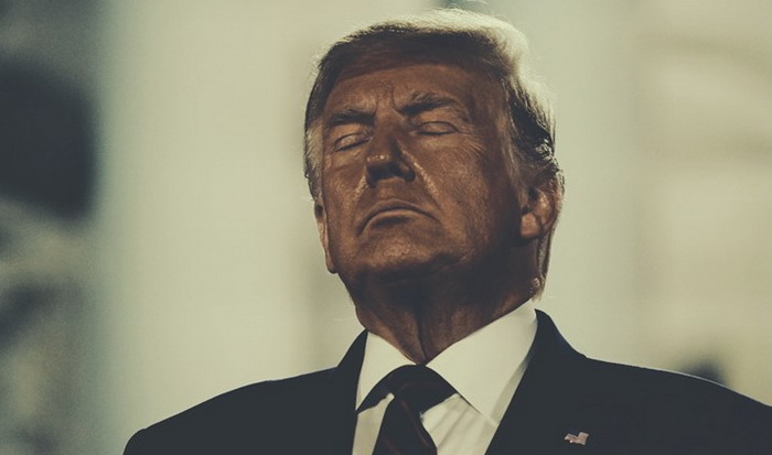 CNN: Raspad Trumpove administracije u sramu i haosu