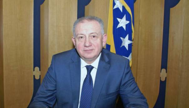Čolak: Komšića koriste za hegemonizaciju Hrvata
