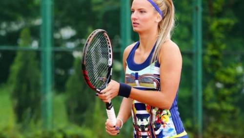 Collins među najboljih deset teniserki svijeta, Herdželaš napredovala