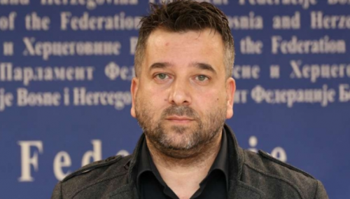 Čomor: Trojka ne smije HDZ-u isporučiti Ustavni sud