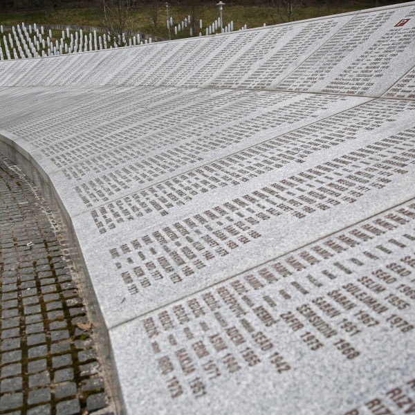 Connecticut usvojio zakon o Danu sjećanja na genocid u Srebrenici
