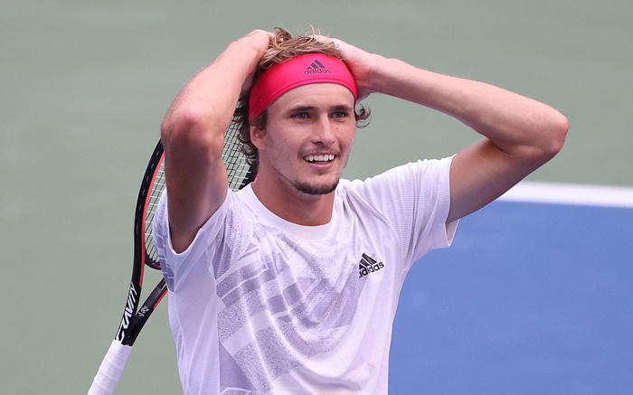 Ćorić bez polufinala, Zverev slavio nakon preokreta