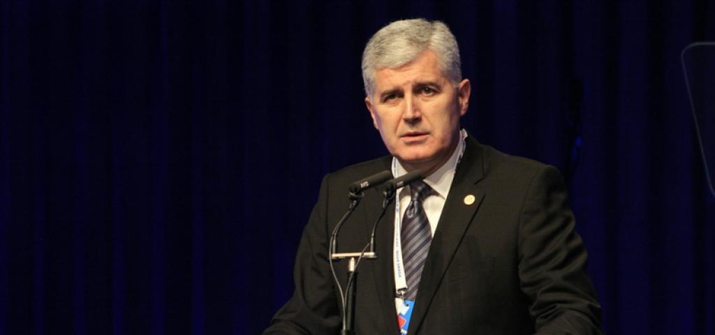 Čović i Krišto čestitali Božić