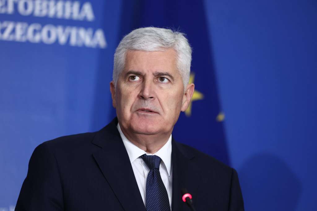 Čović čestitao 1. mart: Korak bliže BiH za kakvu smo glasali