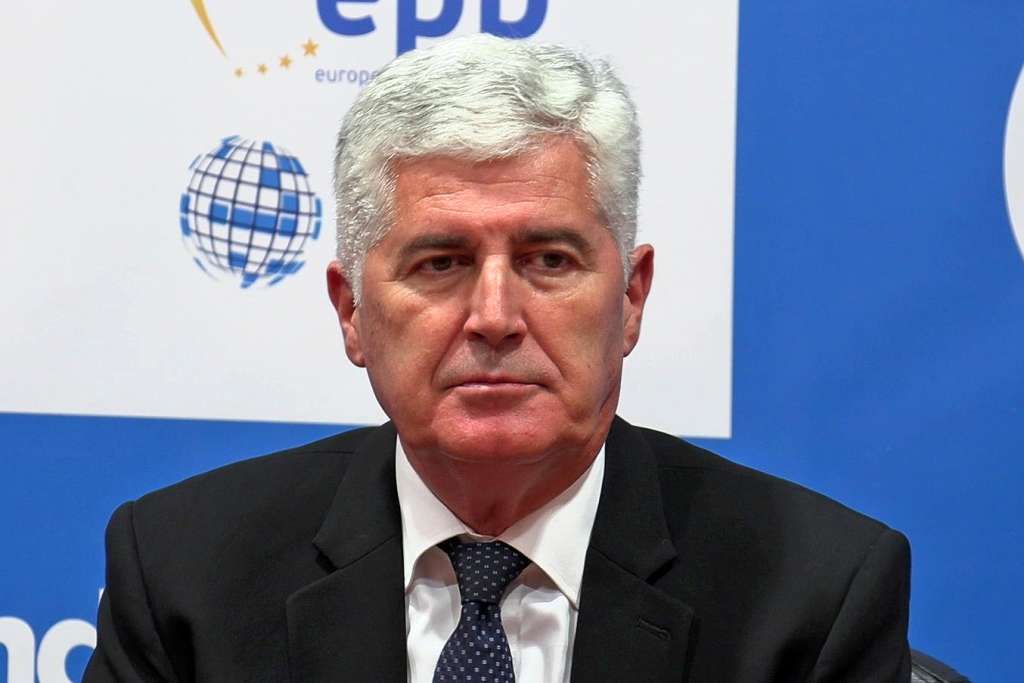 Čović čestitao Hanuku: Samo kroz zajedništvo možemo ostvariti napredak svih naroda