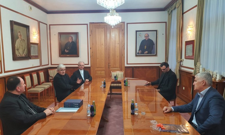 Čović: Hrvati i Crkva jedan od tri temeljna stupa BiH