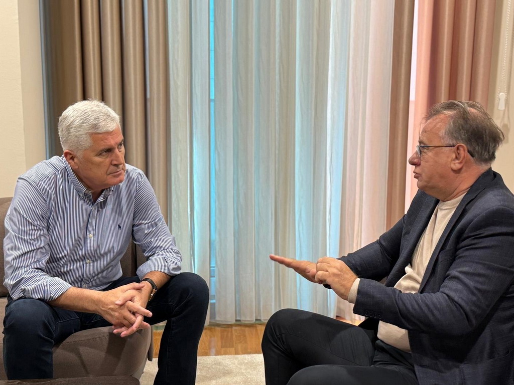 Čović i Nikšić u Mostaru razgovarali o formiranju vlasti