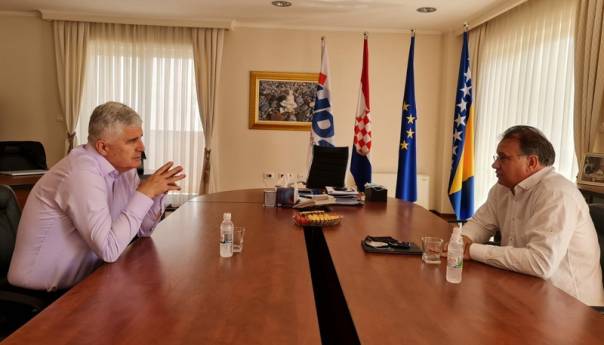 Čović i Nikšić u Mostaru razgovarali o Izbornom zakonu