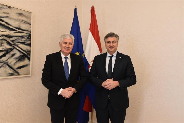 Čović i Plenković večeras u Mostaru