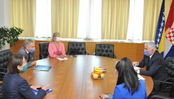 Čović i Sattler o lokalnim izborima i evropskom putu