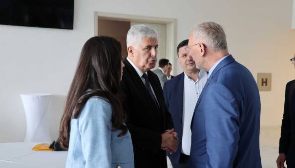 Čović kao šef HDZ-a razgovarao s Hrvatskom o pitanju državne granice BiH