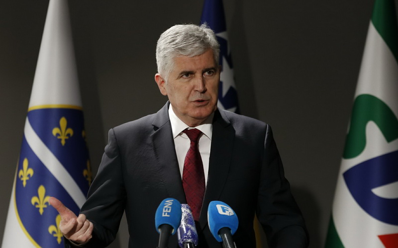 Čović: Moramo naći zajedničko rješenje, ako treba i mijenjati Ustav