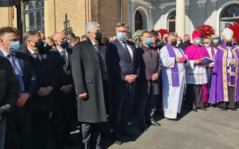 Čović nazočio posljednjem ispraćaju Milana Bandića