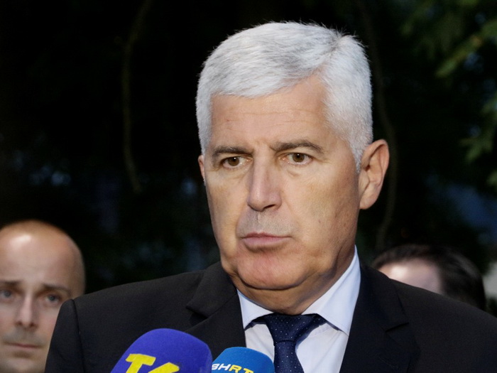 Čović: Ne komentarišem ni Dodika ni Schmidta