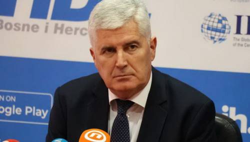 Čović: Neprihvatljivo zadiranje u Ustav i Izborni zakon
