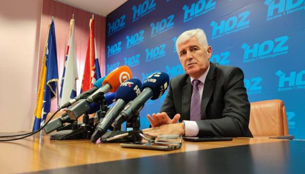 Čović o formiranju vlasti u FBiH: Naši ljudi na terenu rade sa SDA