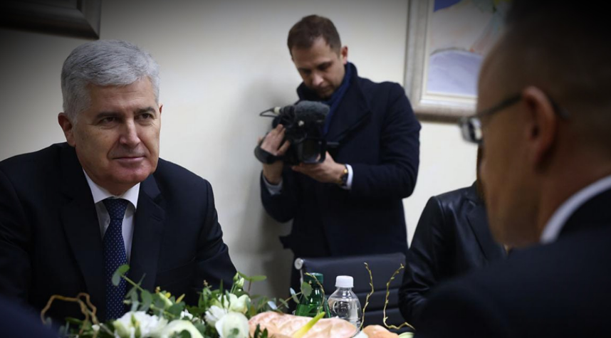 Čović o razgovoru sa Szijjartom informiše Zagreb i zaobilazi institucije BiH