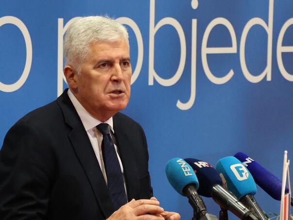 Čović poslao poruku Trojki: To su promašene odluke