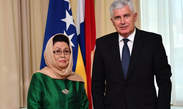 Čović primio u oproštajnu posjetu ambasadoricu Achmad Yani