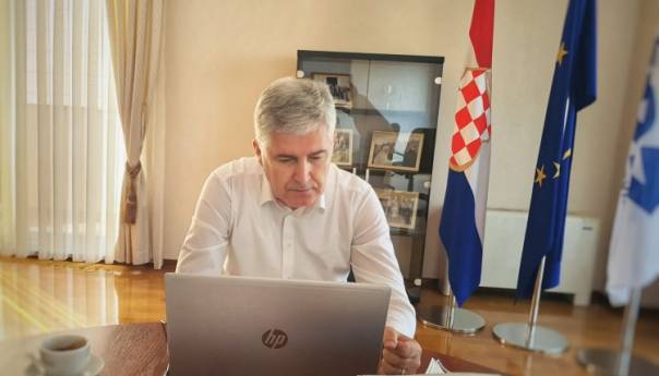 Čović razgovarao s dužnosnicima HDZ-a BiH o saniranju gospodarstva