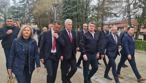 Čović s Milanovićem u Livnu: Nećemo popustiti