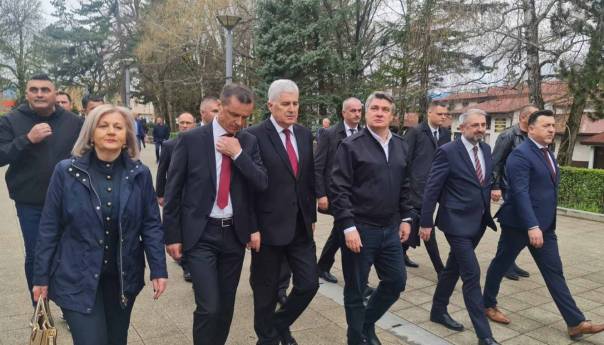 Čović s Milanovićem u Livnu: Nećemo popustiti