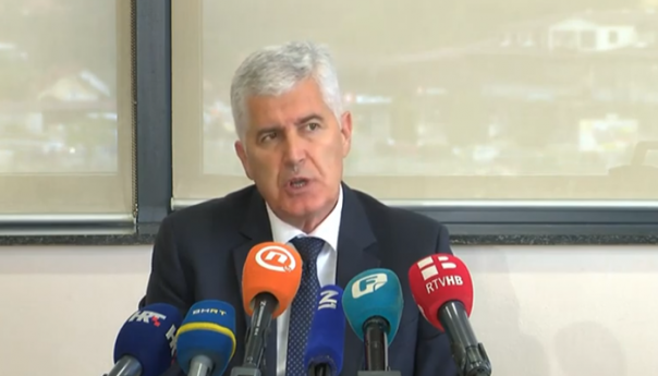 Čović: Schmidt već dva puta intervenirao, očekujem da završi proces