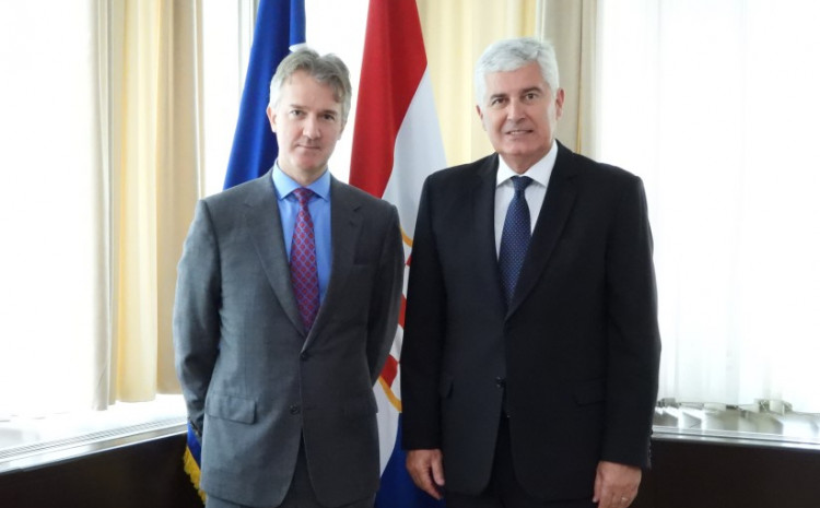 O čemu je Čović razgovarao s britanskim ambasadorom?