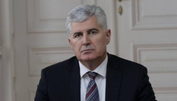 Čović testiran na koronavirus, nalaz negativan