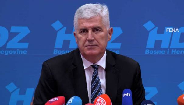 Čović: Treba osporiti i legalnost i legitimitet Željka Komšića