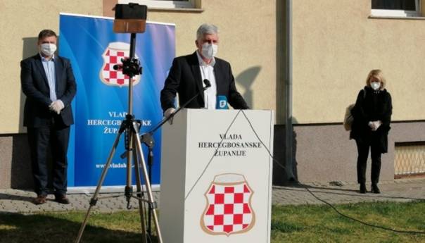 Čović u Livnu razgovarao o borbi protiv koronavirusa i ekonomskim mjerama pomoći
