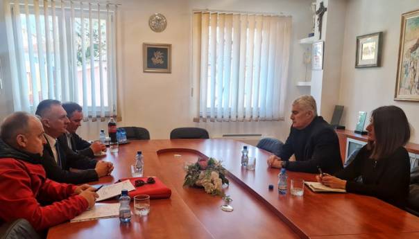 Čović u Međugorju posjetio ukrajinske izbjeglice