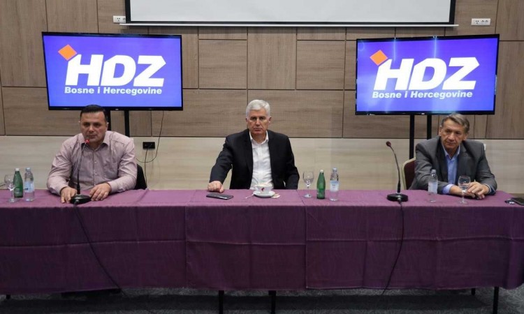 Čović u Neumu: Zajedničkim snagama krenuti još snažnije u rast i razvoj općine