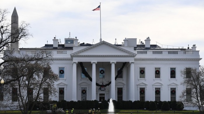 COVID-19 se nastavlja širiti među osobljem Bijele kuće