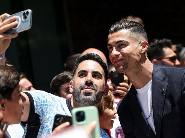 Cristiano Ronaldo slučajno otkrio da se oženio?