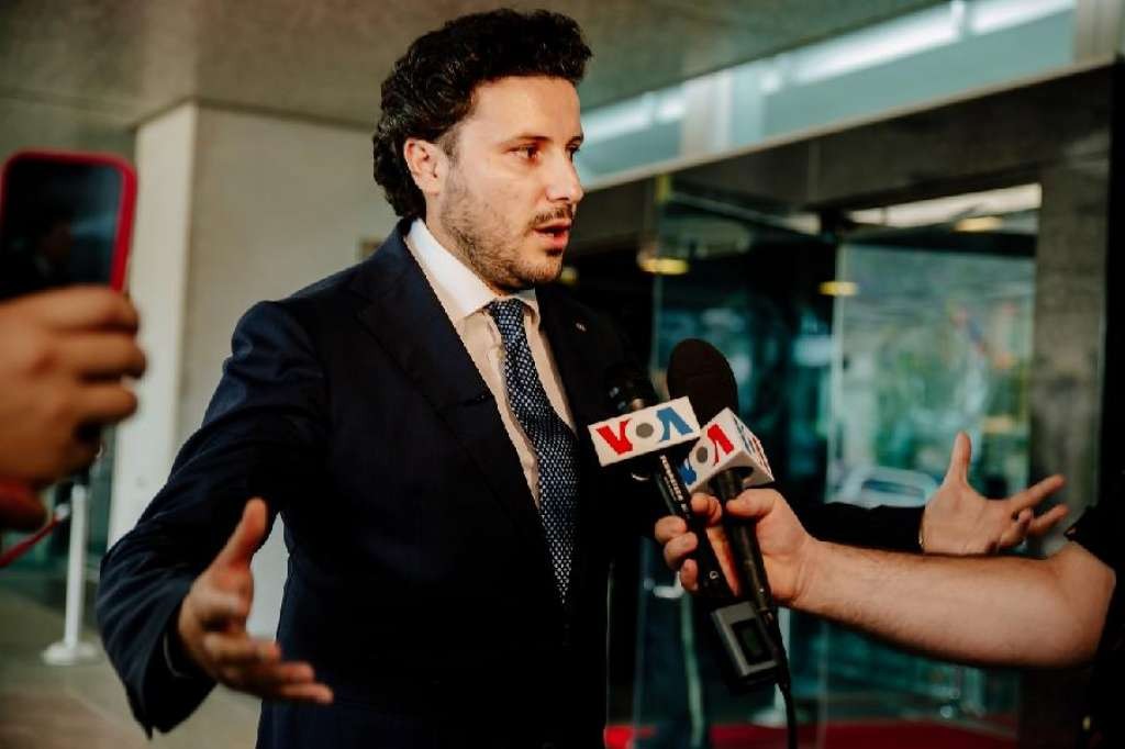 Crna Gora: Abazović smijenio Konjevića s funkcije koordinatora službi sigurnosti