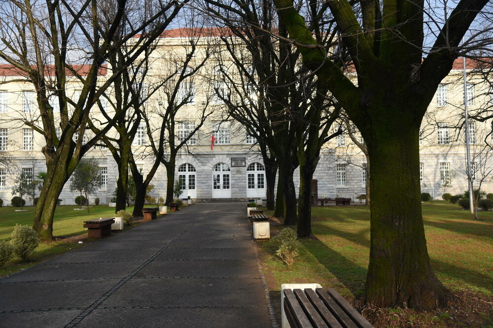 Crna Gora: Do kraja sedmice u školama online nastava