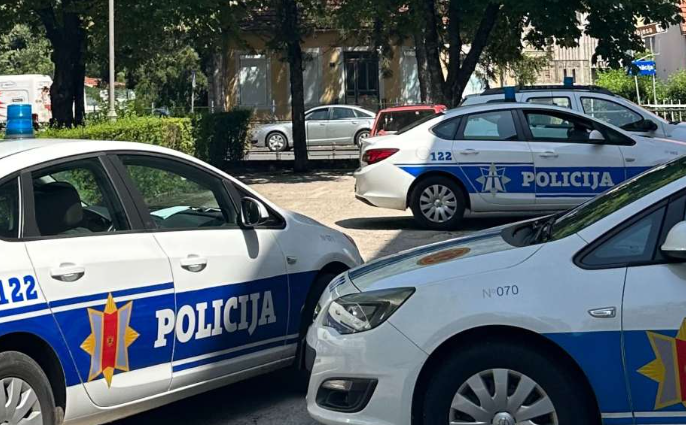 Crna Gora: Evakuirane tri škole zbog dojave o eksplozivnoj napravi