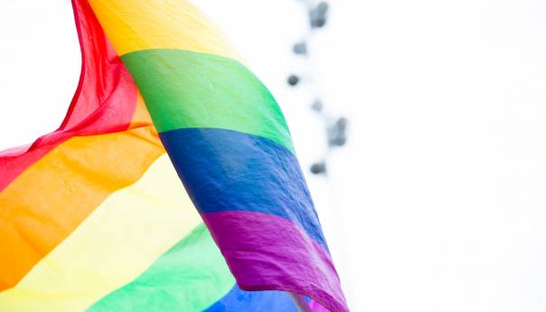 Crna Gora: LGBT osobi urezali križ na grudima